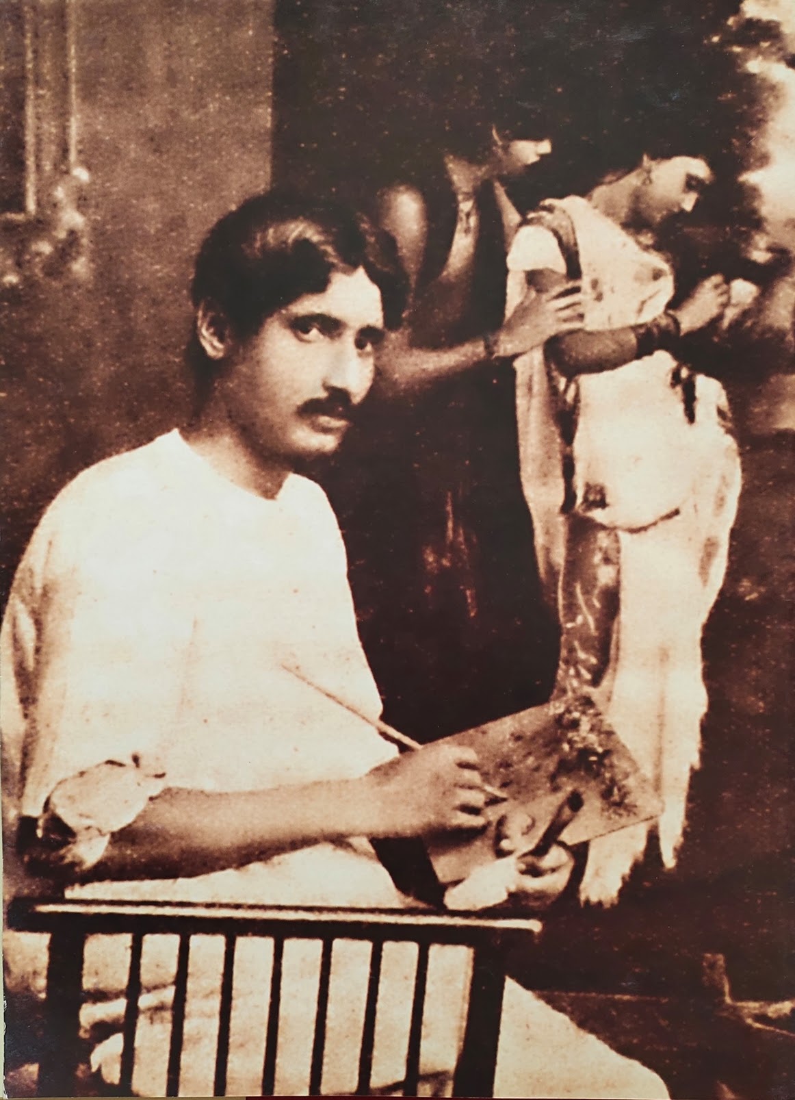 profile photo of artist and portrait painter Hemendranath Mazumdar (1898-1948)