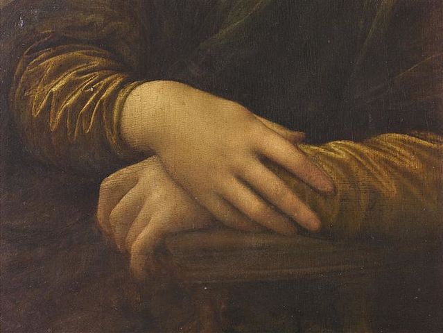 Monalisa hand details, wikicommons, paintphotographs
